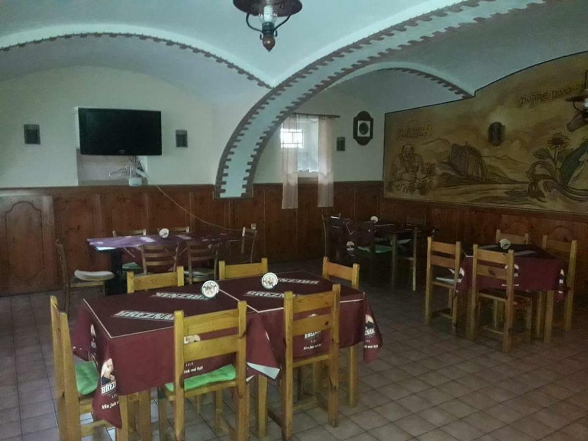 Penzion U Zeleného Stromu Telnice Exterior foto